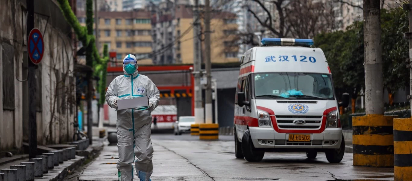 Εφιάλτης: Στους 908 οι νεκροί στην Κίνα από τον κορωνοϊό - Πάνω από 40.000 επιβεβαιωμένα κρούσματα